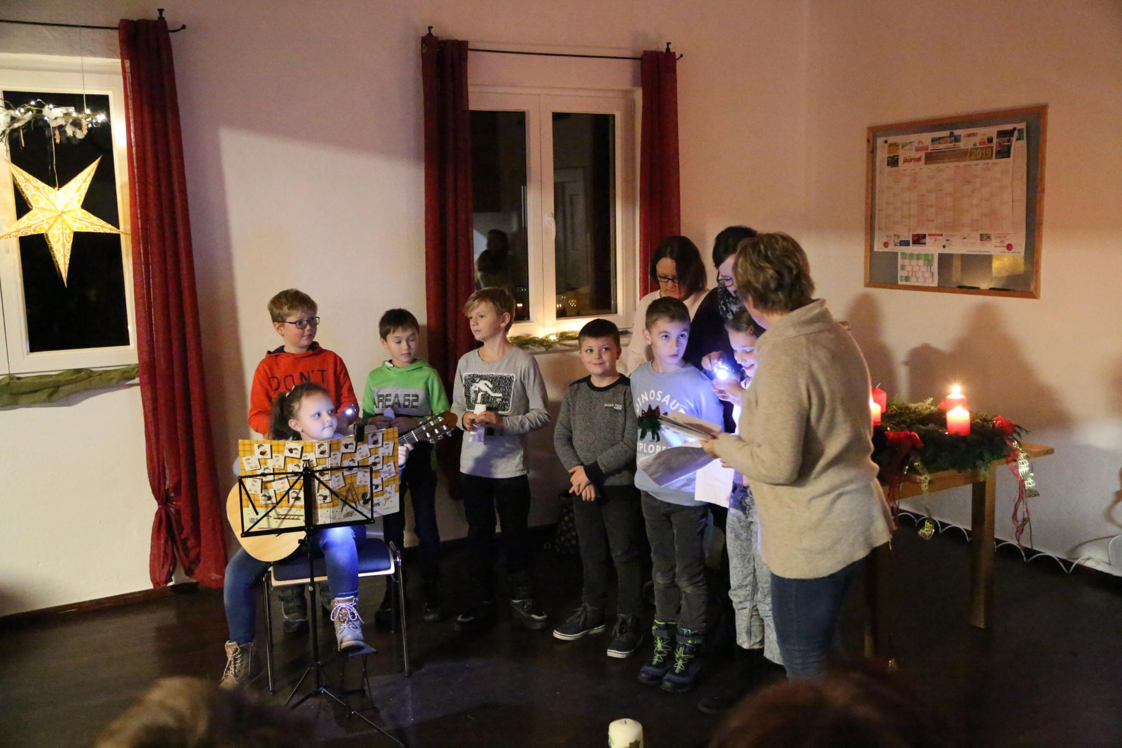 Adventsfenster Neuhaus