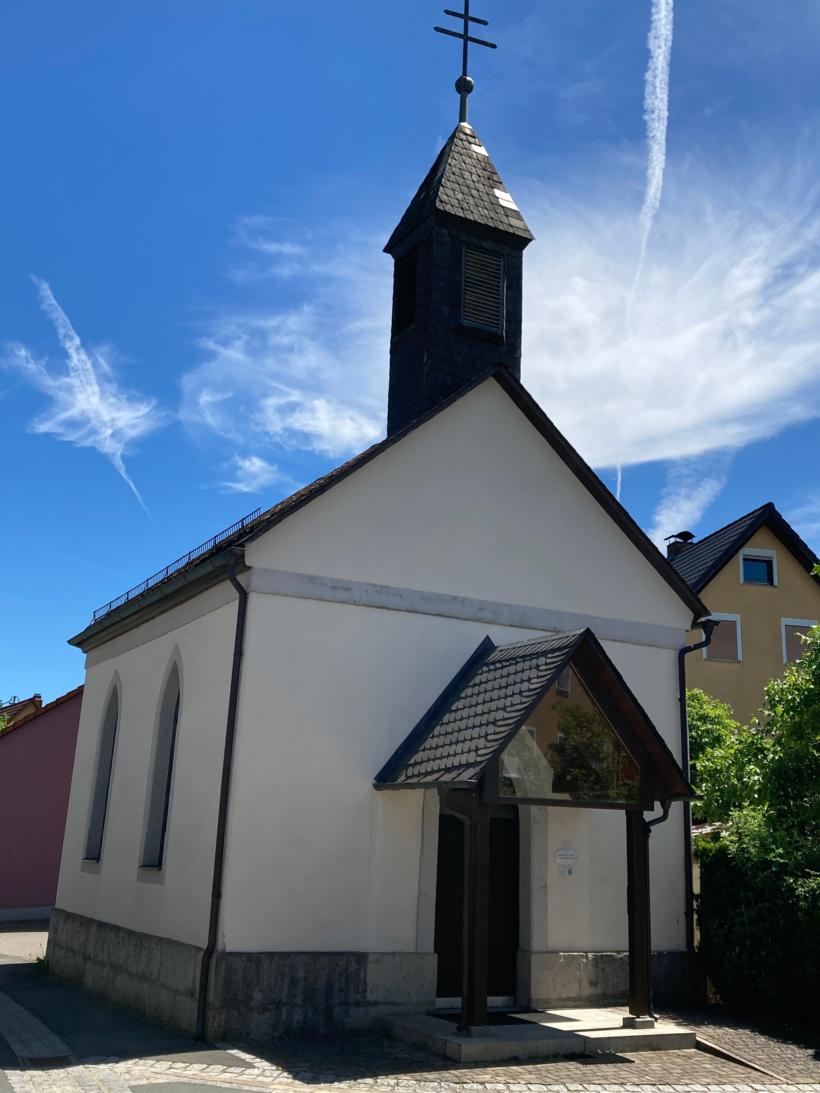 Außenansicht der Kapelle Siegritzberg